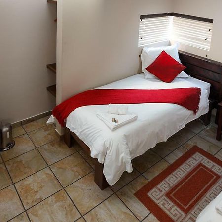 Hotel Adamsview à Gariepdam Extérieur photo